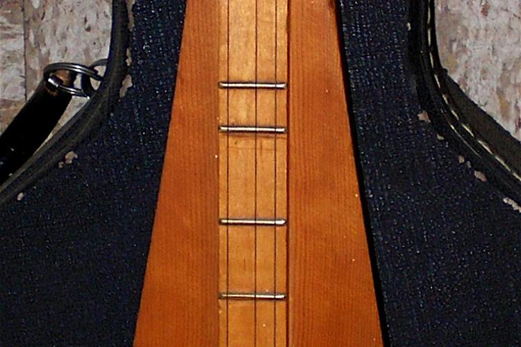 Mountain Dulcimer